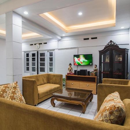 Apartamento Ndalem Sarengat Yogyakarta Exterior foto