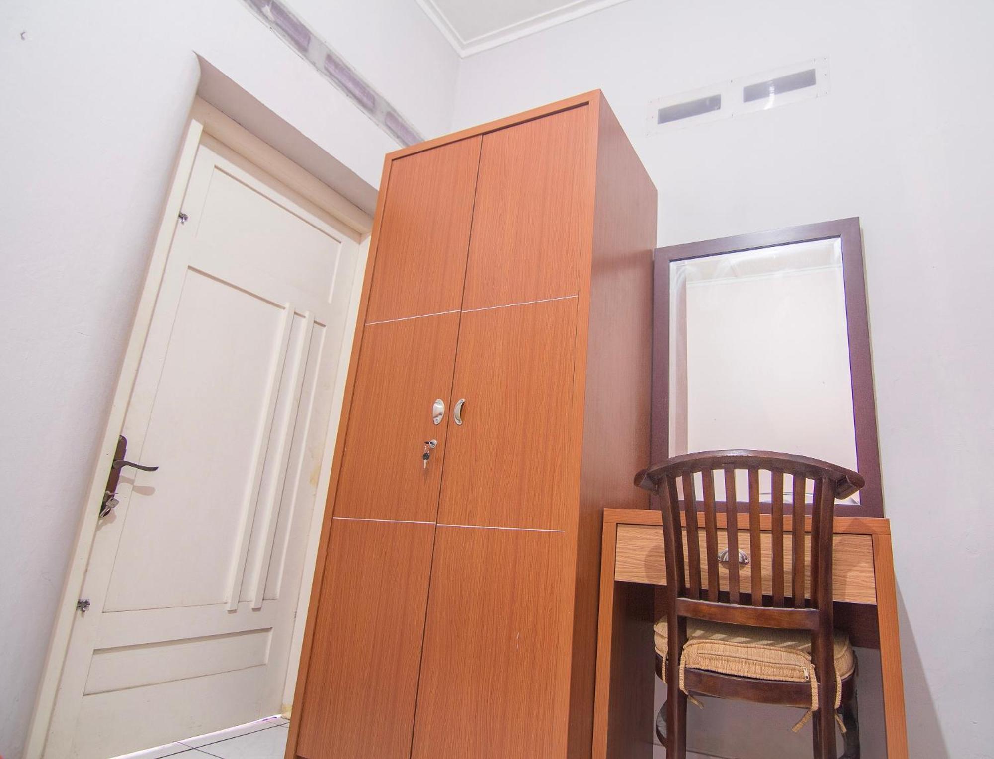 Apartamento Ndalem Sarengat Yogyakarta Habitación foto