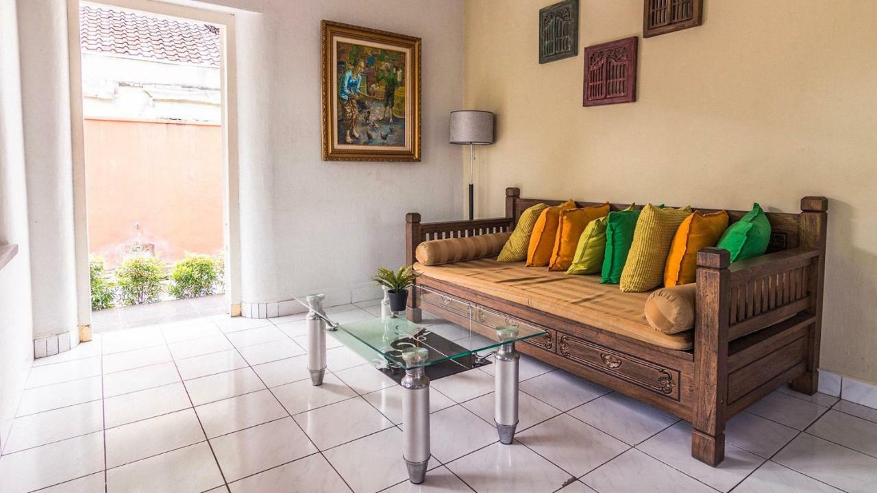 Apartamento Ndalem Sarengat Yogyakarta Exterior foto